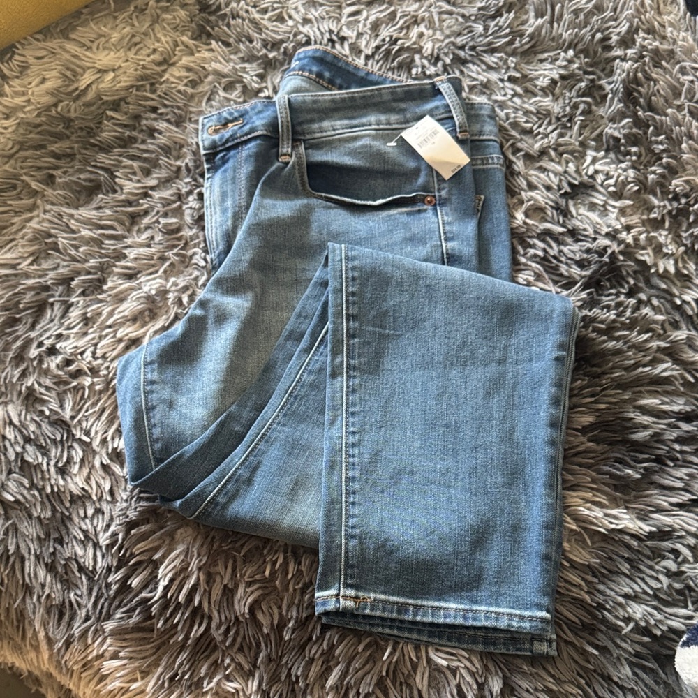 Old Navy Women's Light Blue power slim Straight-Leg Jeans 12 NWT
